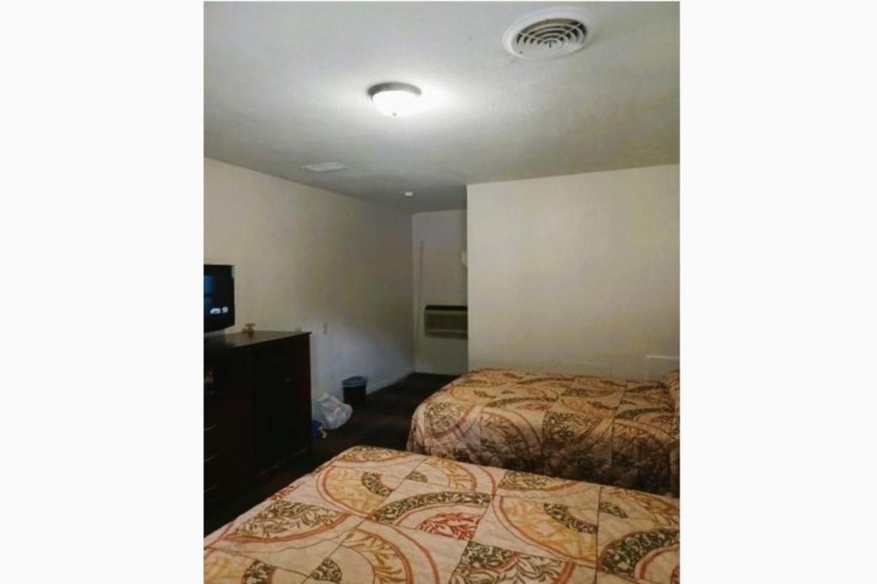 Patriot Inn Motel Beaver Wv, By Oyo Екстер'єр фото