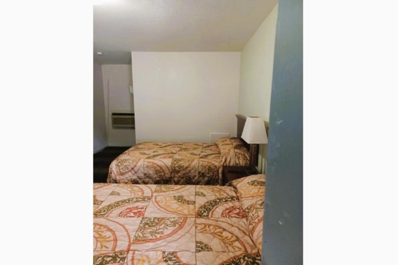 Patriot Inn Motel Beaver Wv, By Oyo Екстер'єр фото